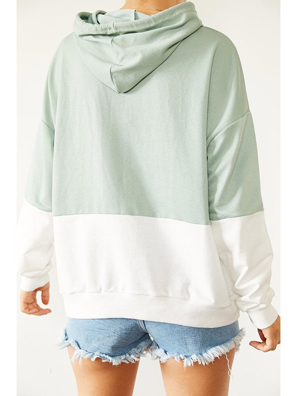 XHAN Su Yeşili Mint & Beyaz Parçalı Sweatshirt 1KXK8-44526-58 - 2