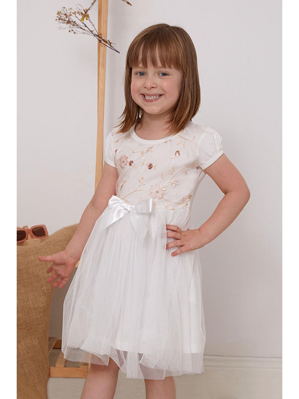 Kız Çocuk Elbise Pullu Nakışlı Fiyonklu Tüllü Ekru (1.5-4 Yaş)