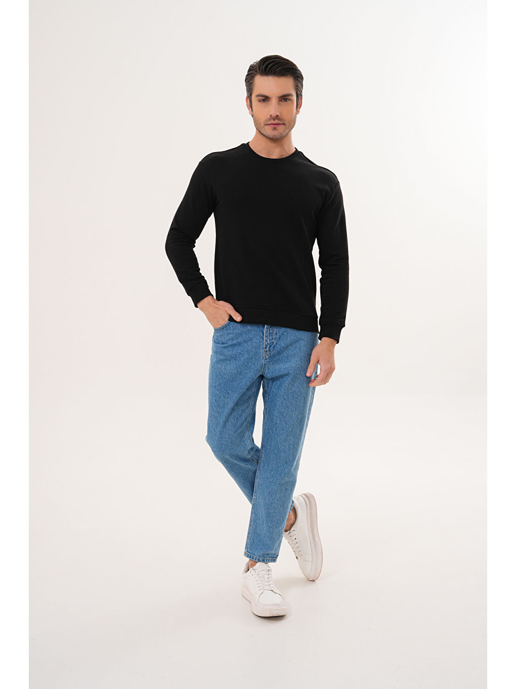 Siyah Unisex Bisiklet Yaka %100 Pamuk Basic Sweatshirt-7