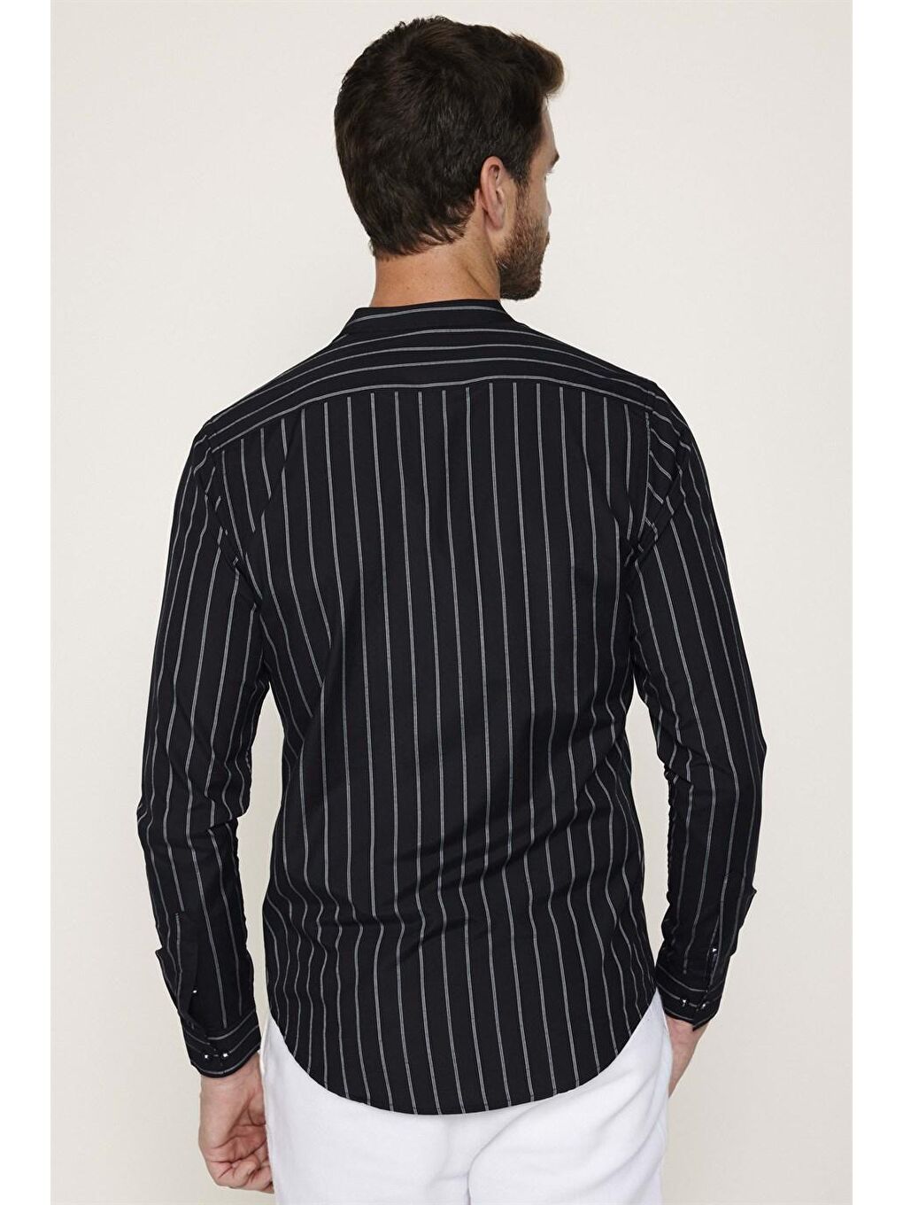 Slim Fit Hakim Yaka Pamuklu Kolay Ütü Çizgili Erkek Siyah Gömlek-4