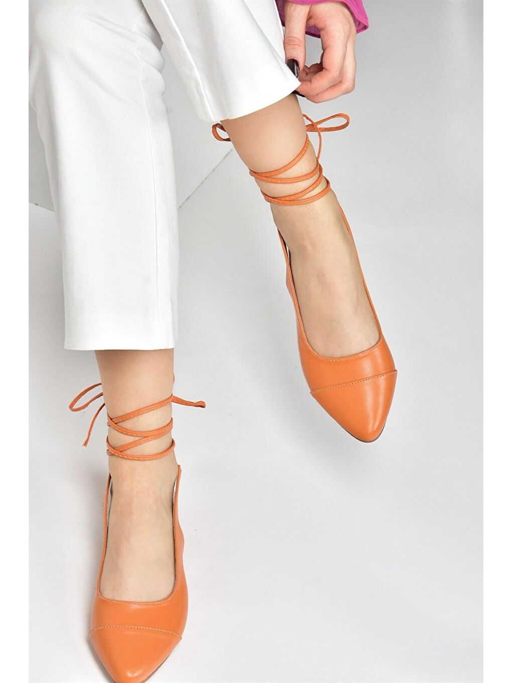 Turuncu Bilek Bağlamalı Kadın Babet M726890209-1