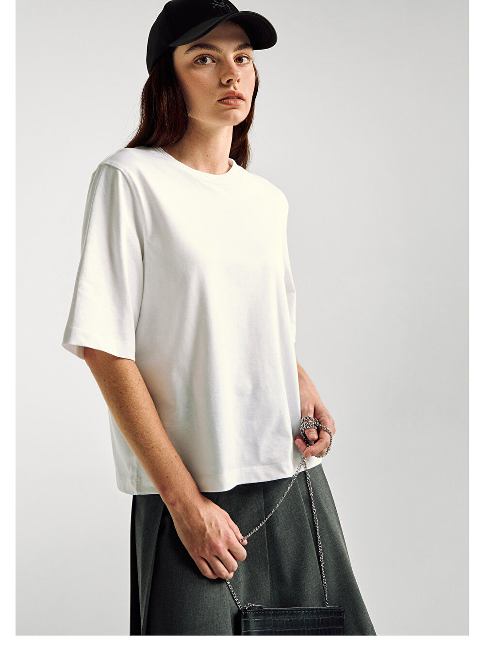 Kadın Beyaz 100 Pamuk Boxy Fit T Shirt-4