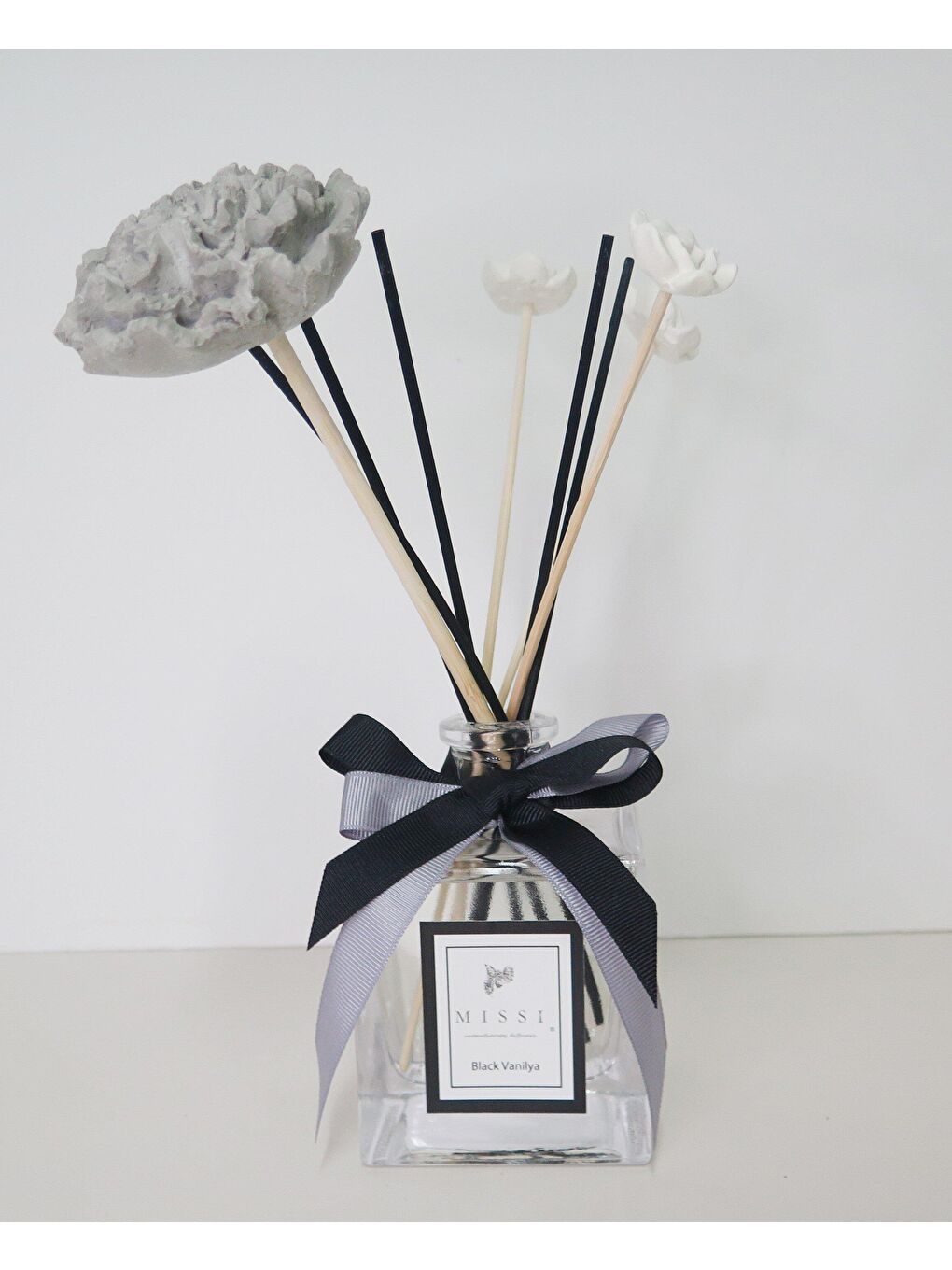 Renksiz 220 cc Kare Şişe Black Vanilya Oda Kokusu