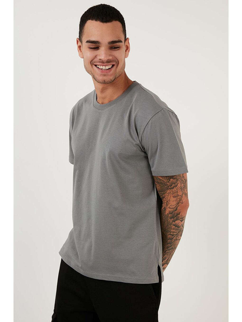 Haki Regular Fit Bisiklet Yaka Pamuklu Basic Tişört 5902271-2