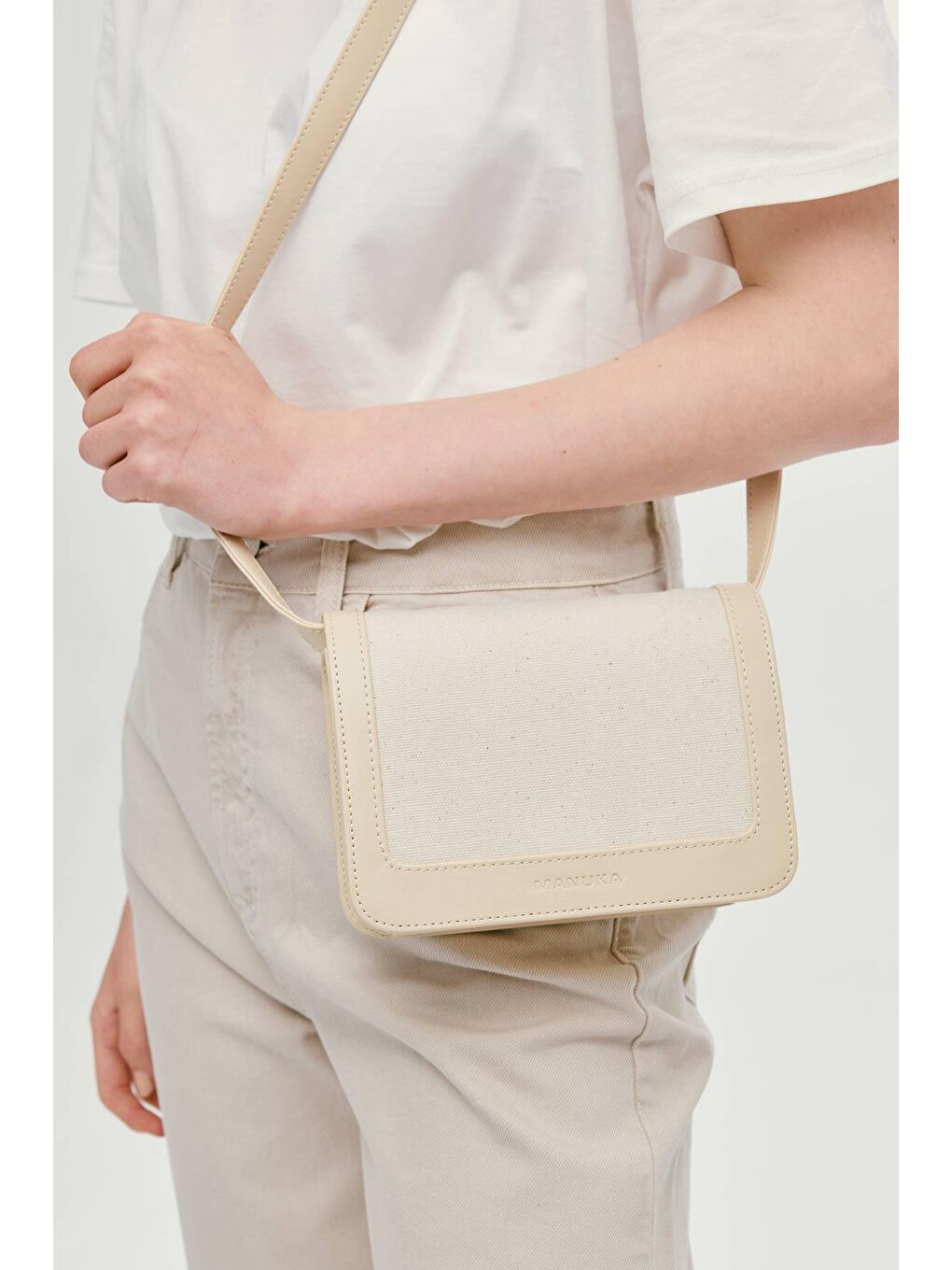 Kanvas Çapraz Çanta Bej-2