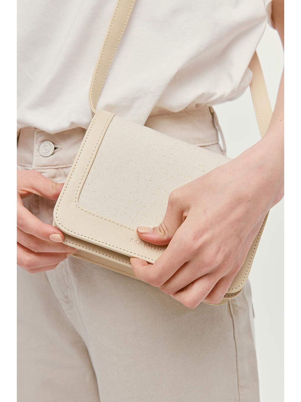 Kanvas Çapraz Çanta Bej-3