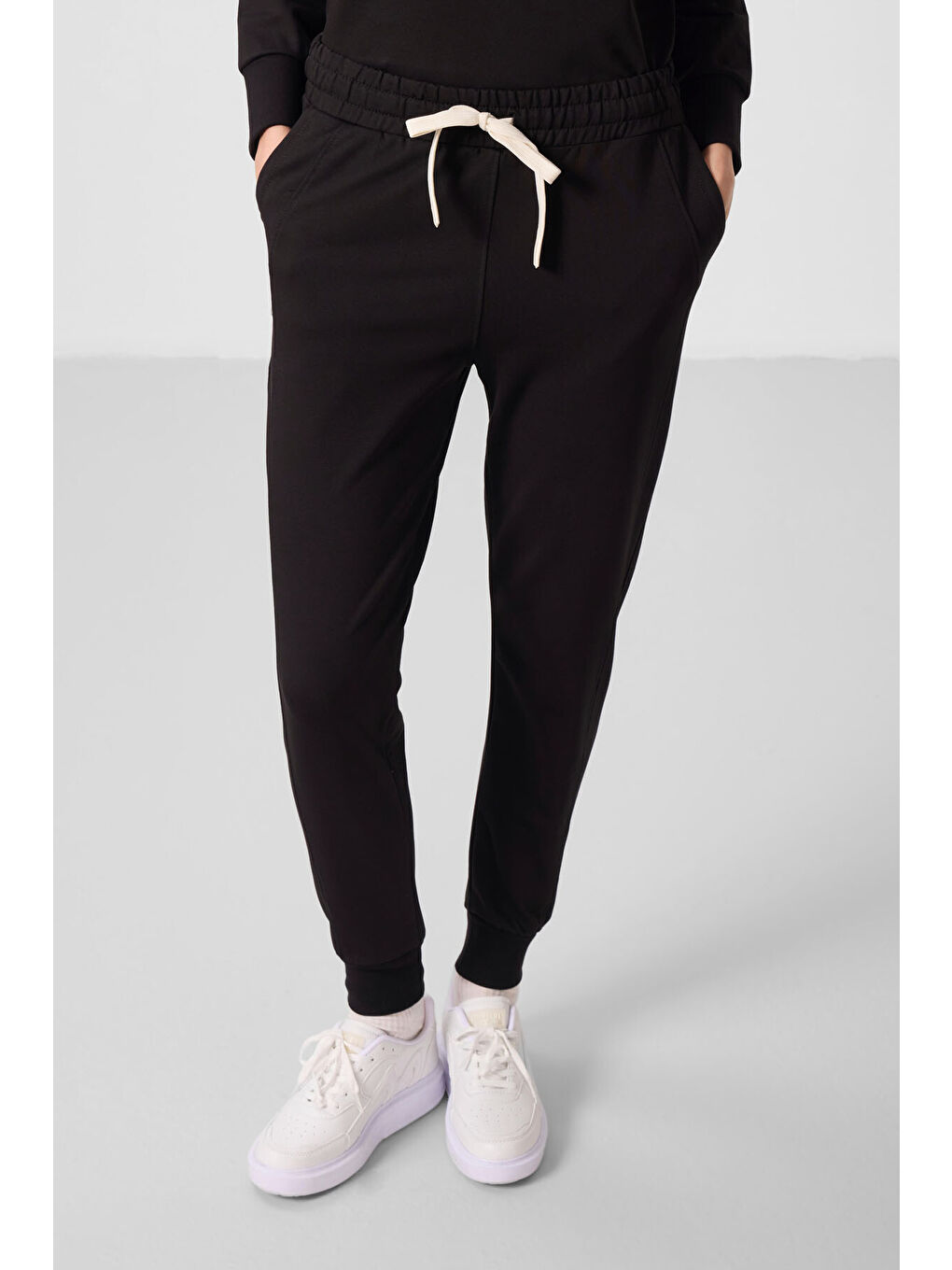 Siyah Kapüşonlu Oversize Kadın Eşofman Takım   95336-1