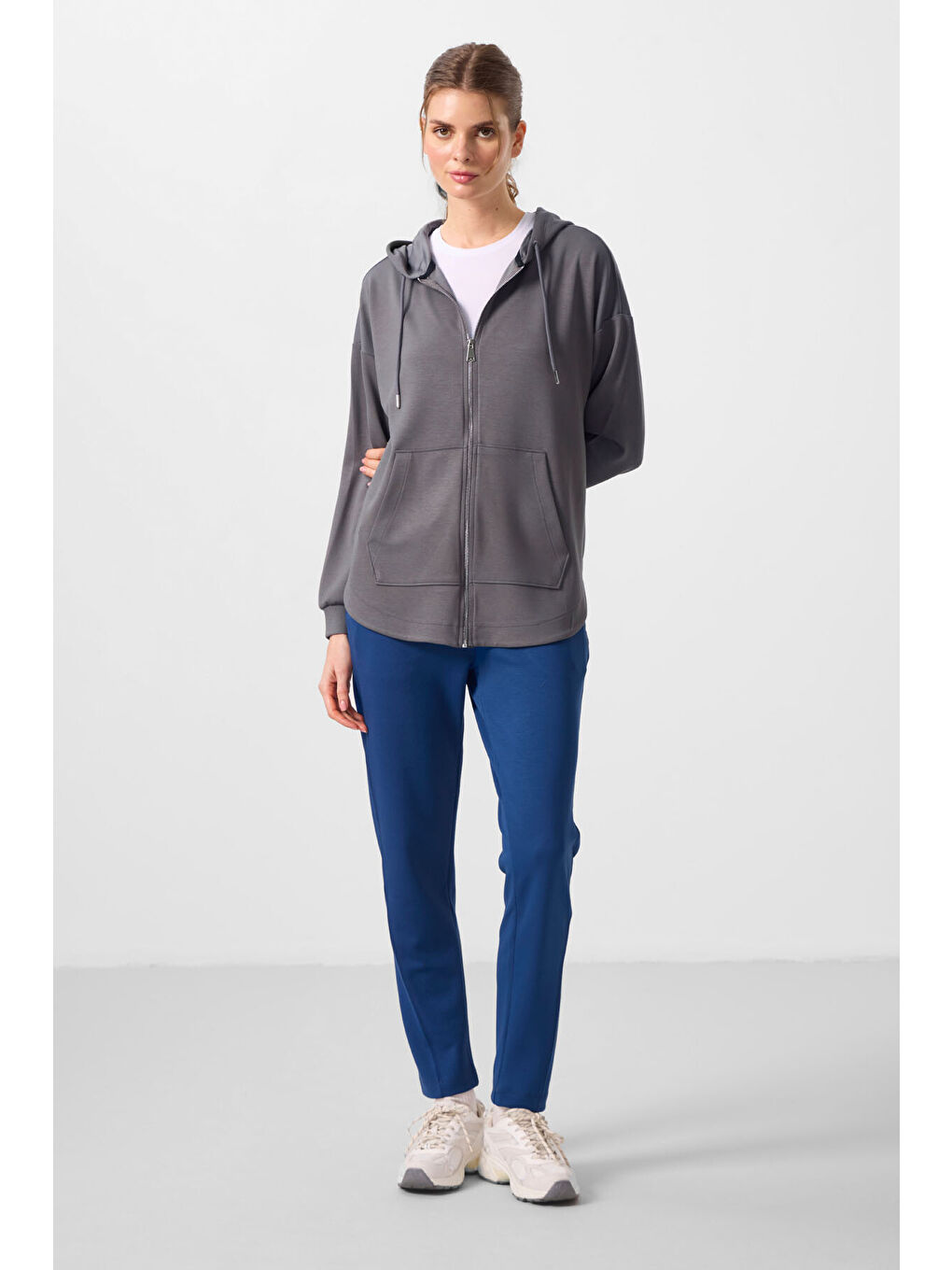 Koyu Gri Yumuşak Dokulu Kapüşonlu Oversize Kadın Tunik Sweatshirt   97302-3