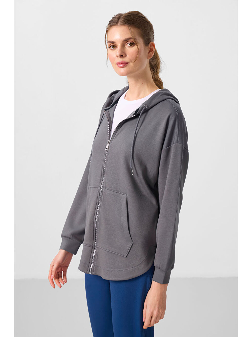 Koyu Gri Yumuşak Dokulu Kapüşonlu Oversize Kadın Tunik Sweatshirt   97302-4