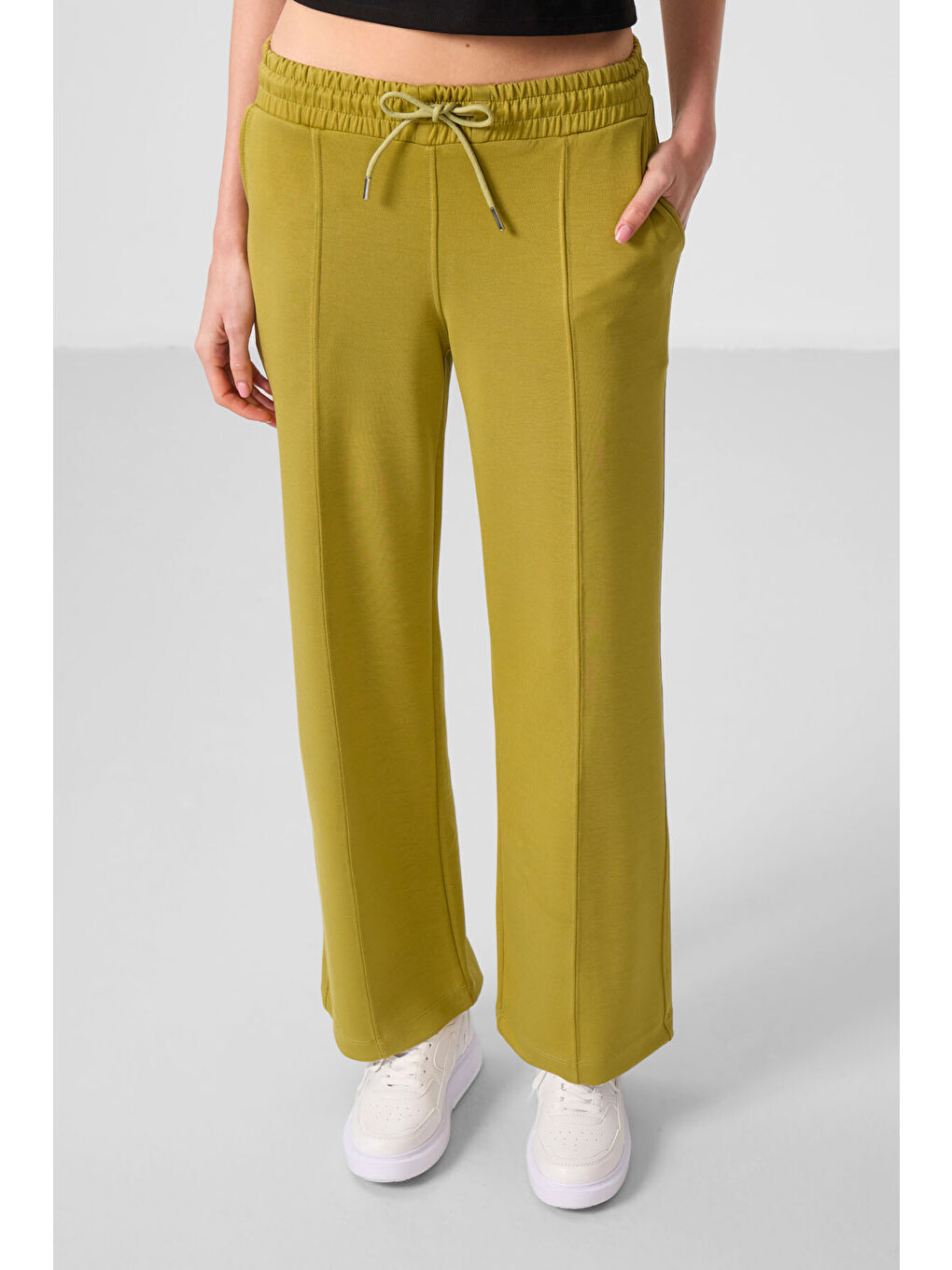 Sarı Koyu Hardal Yumuşak Dokulu Cepli Ön Dikiş Detaylı Kadın Palazzo Pantolon - 94670-1