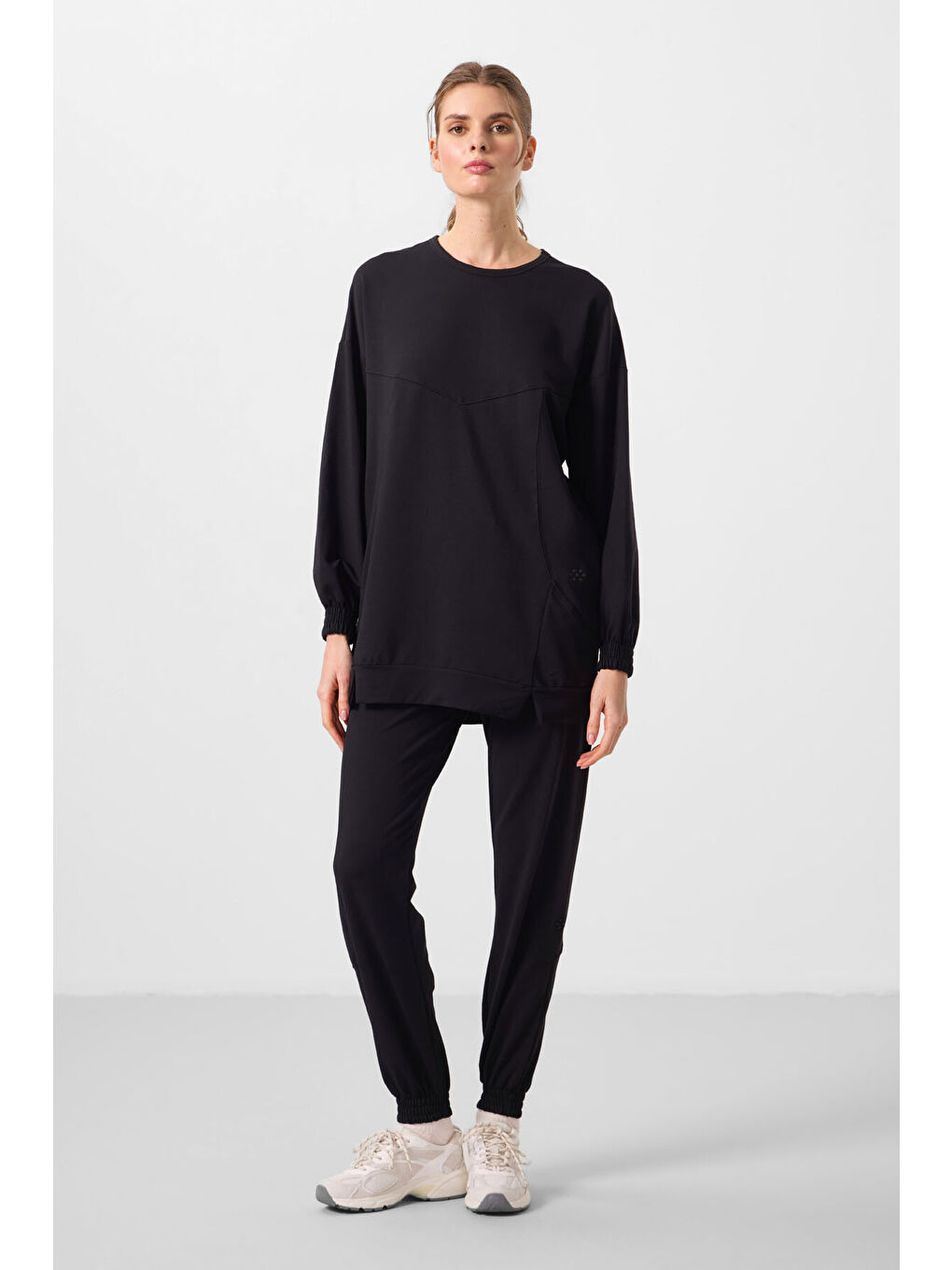 Siyah O Yaka Basic Oversize Kadın Eşofman Tunik Takım - 95347-4