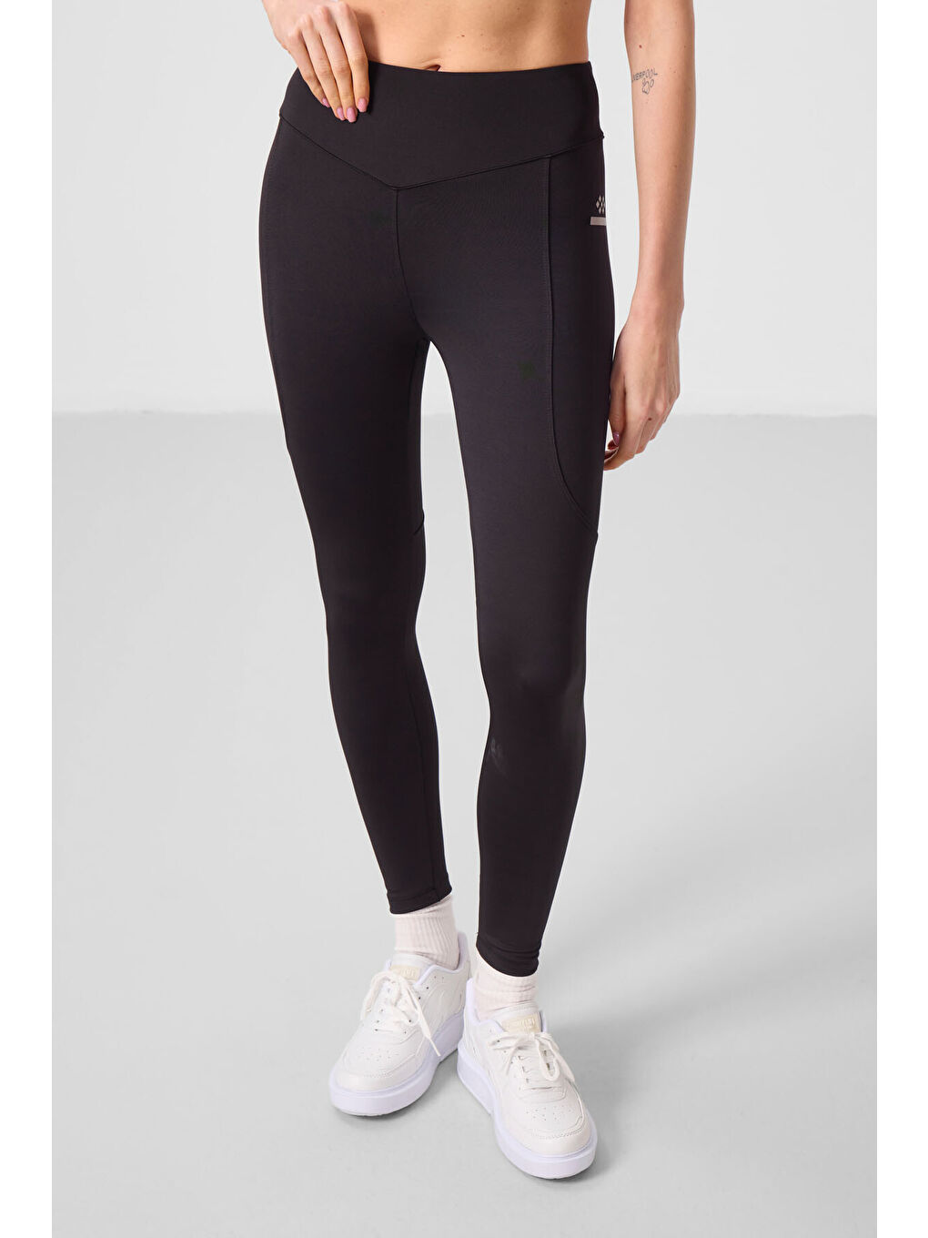 Siyah Polyester Standart Fit Esnek Performans Kadın Tayt - 94666-1