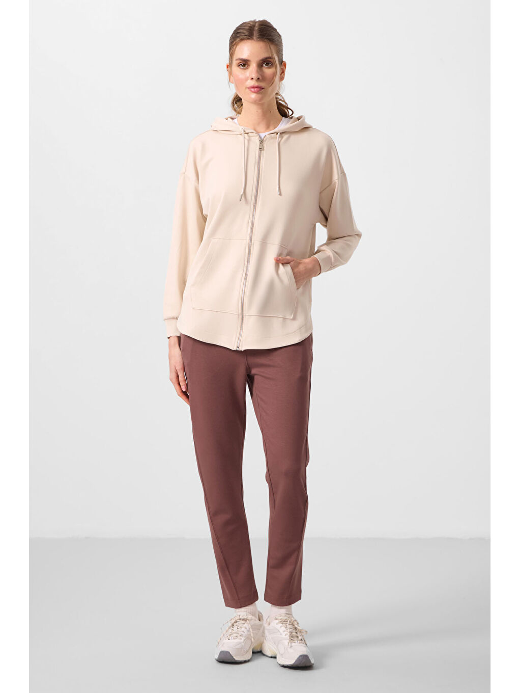 Bej Yumuşak Dokulu Kapüşonlu Oversize Kadın Tunik Sweatshirt   97302-1