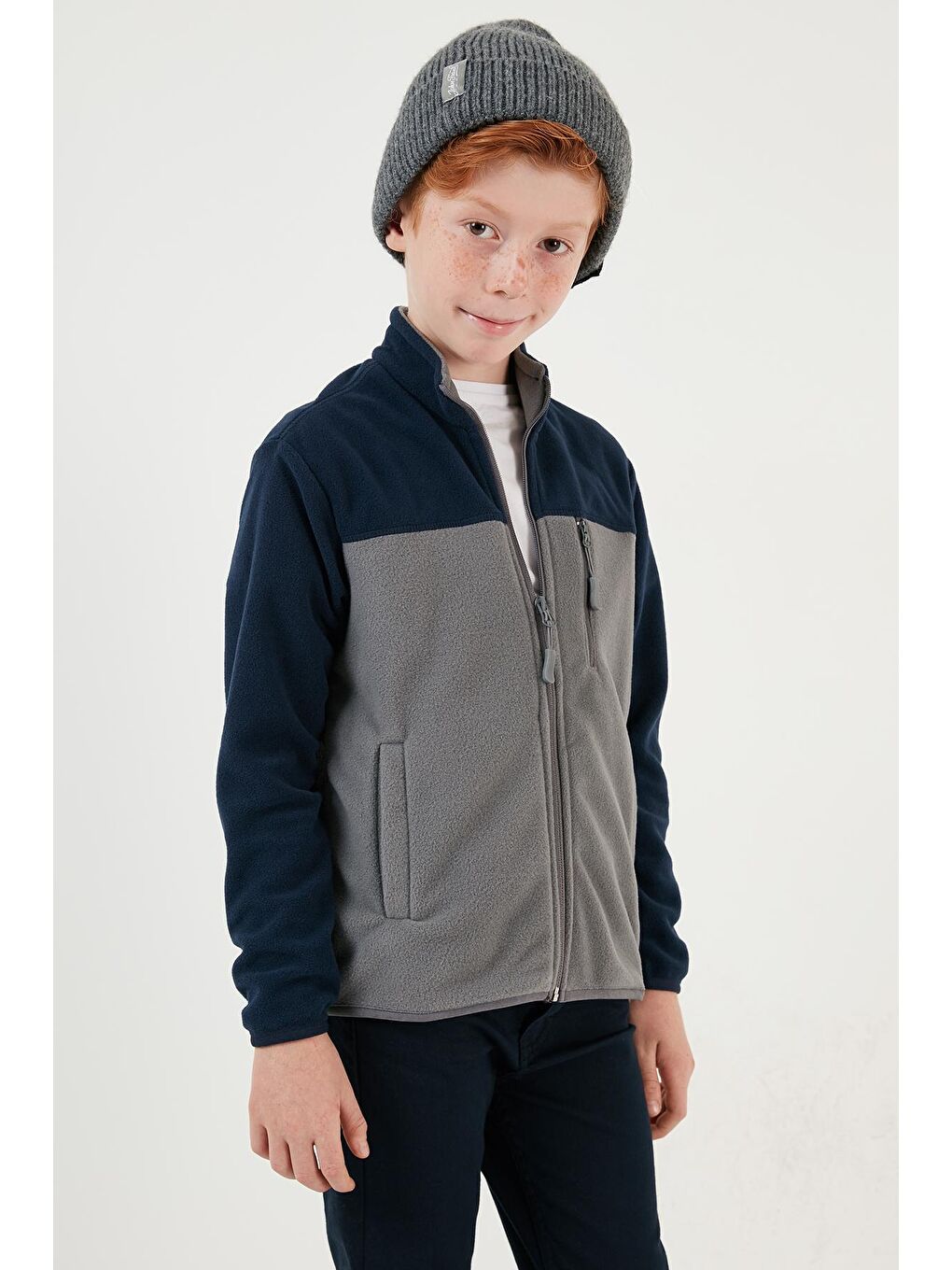 Lacivert Yumuşak Dokulu Fermuarlı Renk Bloklu Dik Yaka Cepli Polar 5905001