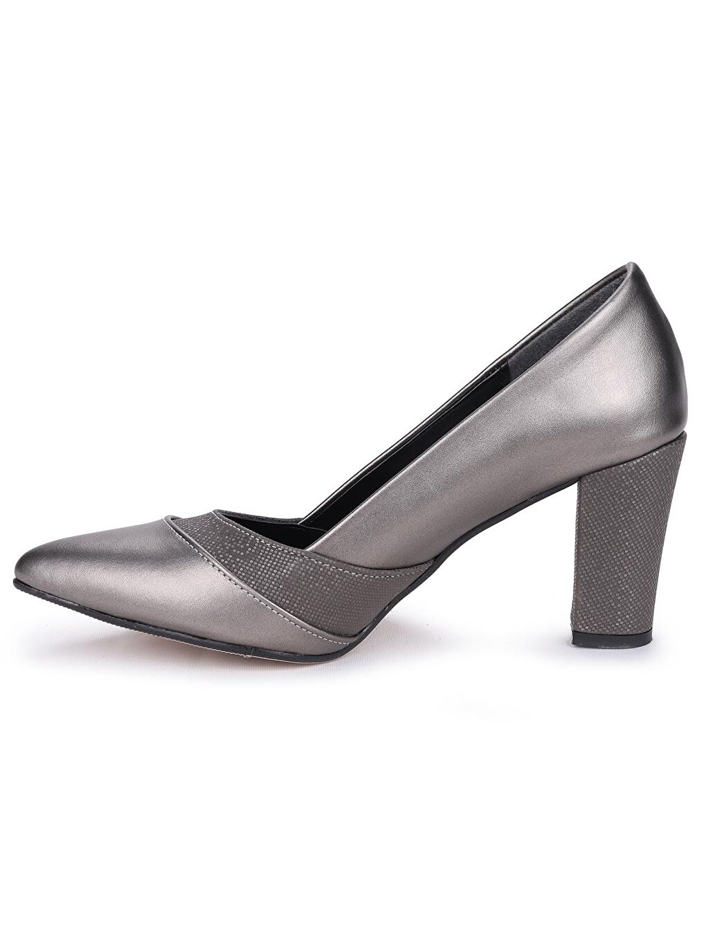 Bej Cilt Günlük 8 Cm Topuklu Kadın Ayakkabı 132-1122-4