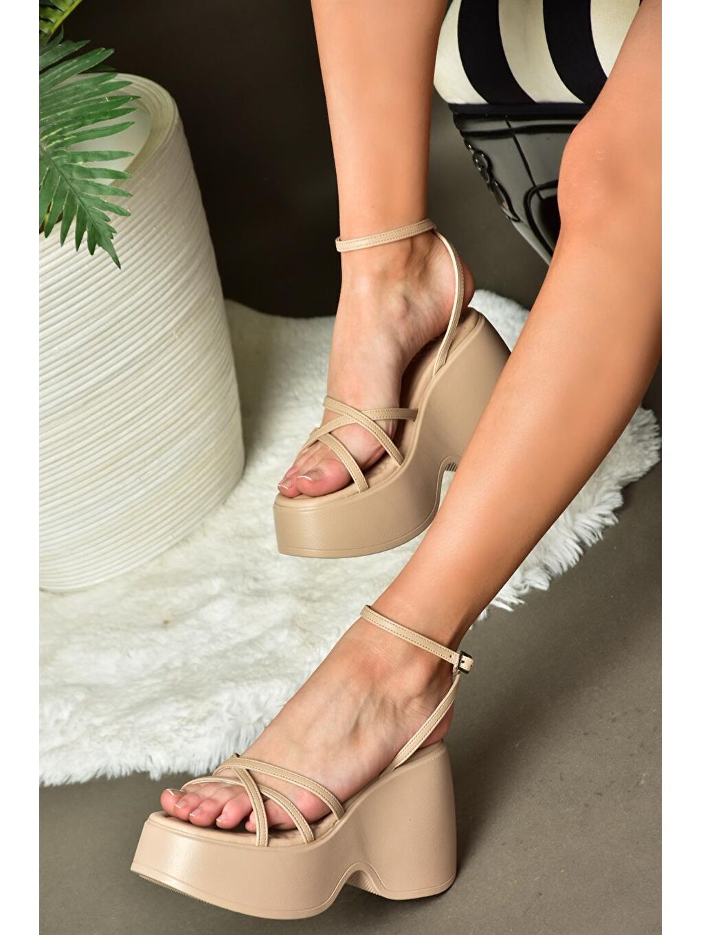 Bej P973000609 Ten Dolgu Taban Kadın Ayakkabı-1