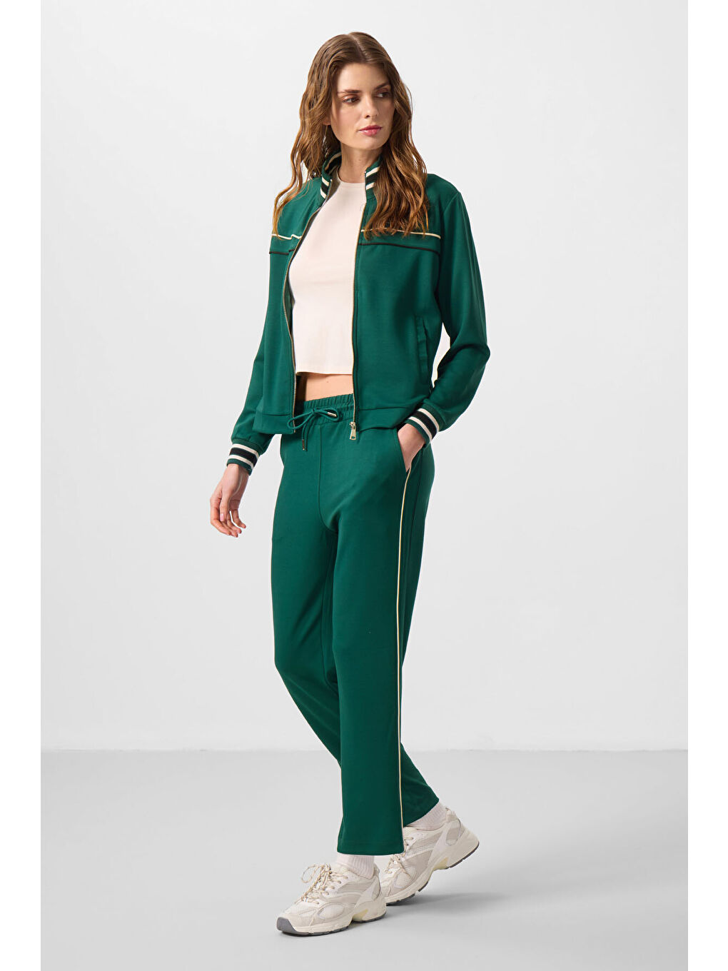 Yeşil Yumuşak Dokulu Triko Dik Yaka Oversize Kadın Eşofman Takım - 95350