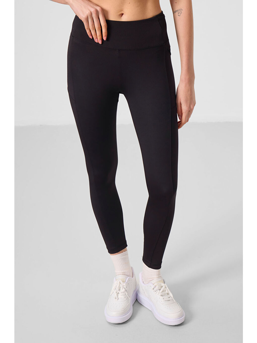 Siyah Polyester Esnek Standart Fit Performans Kadın Tayt - 94667-1