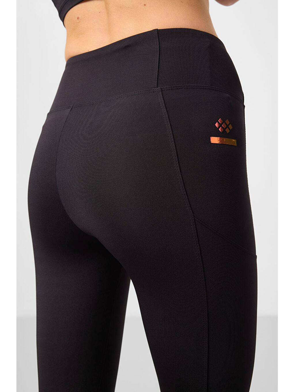 Siyah Polyester Esnek Standart Fit Performans Kadın Tayt - 94667-2