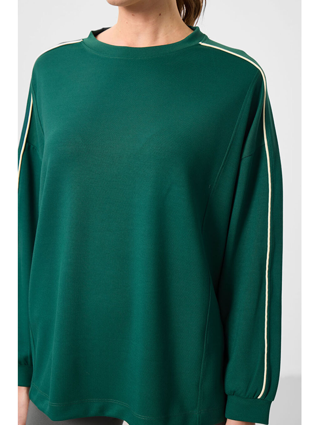 Yeşil Yumuşak Dokulu O Yaka Oversize Kadın Tunik Sweatshirt - 97303-2