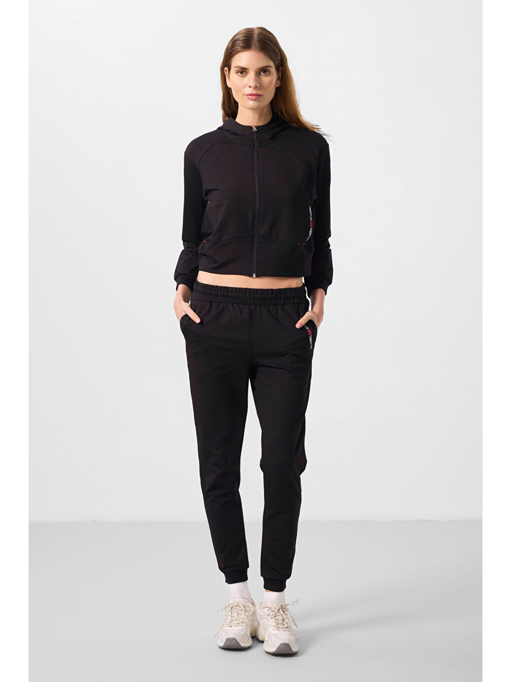 Siyah Kapüşonlu Fermuarlı Oversize Kadın Eşofman Takım   95328-3