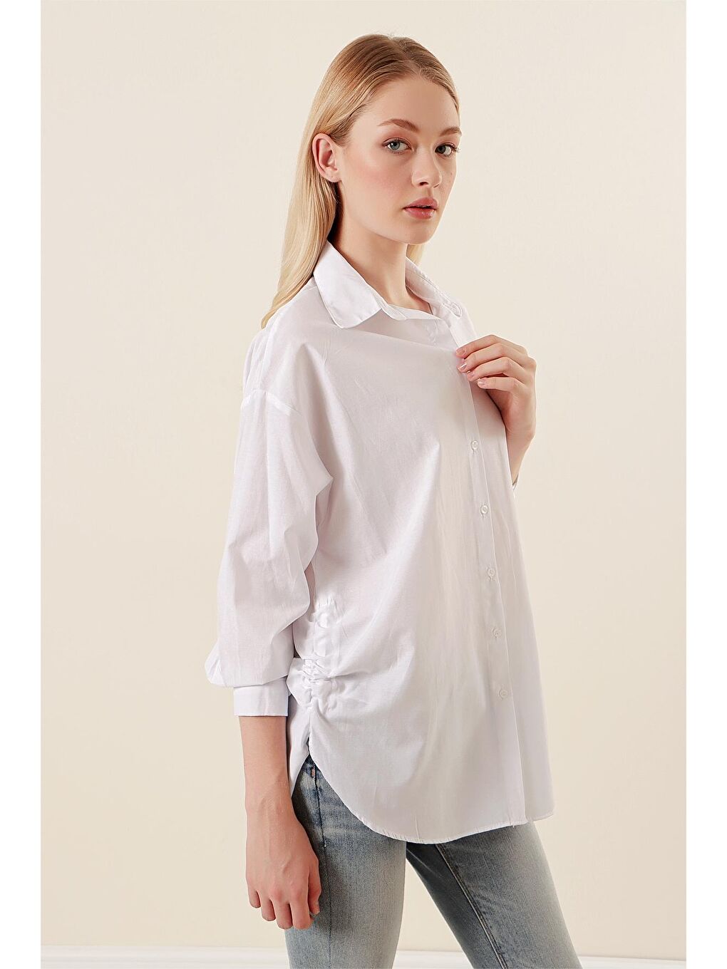 20132 İp Büzgülü Oversize Gömlek - Beyaz-3