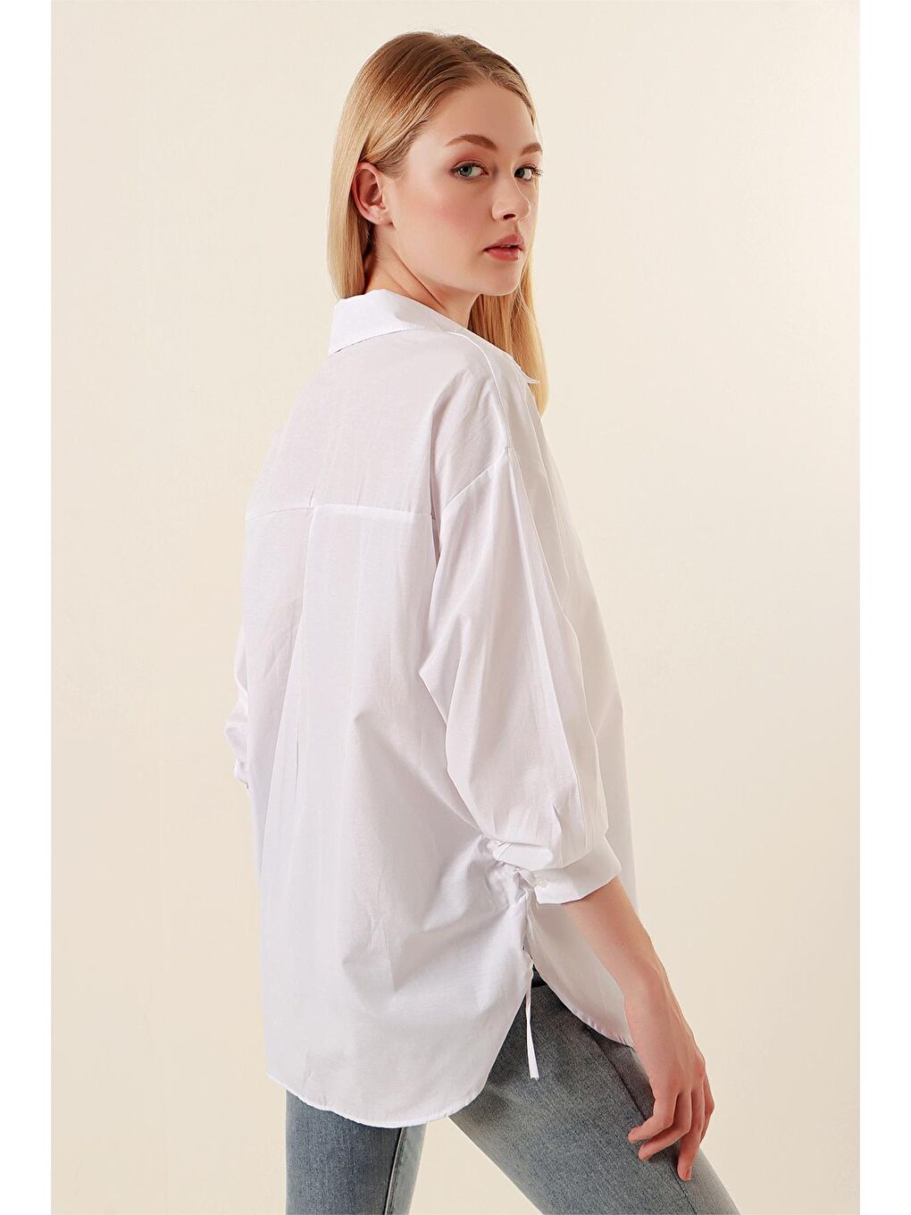 20132 İp Büzgülü Oversize Gömlek - Beyaz-4