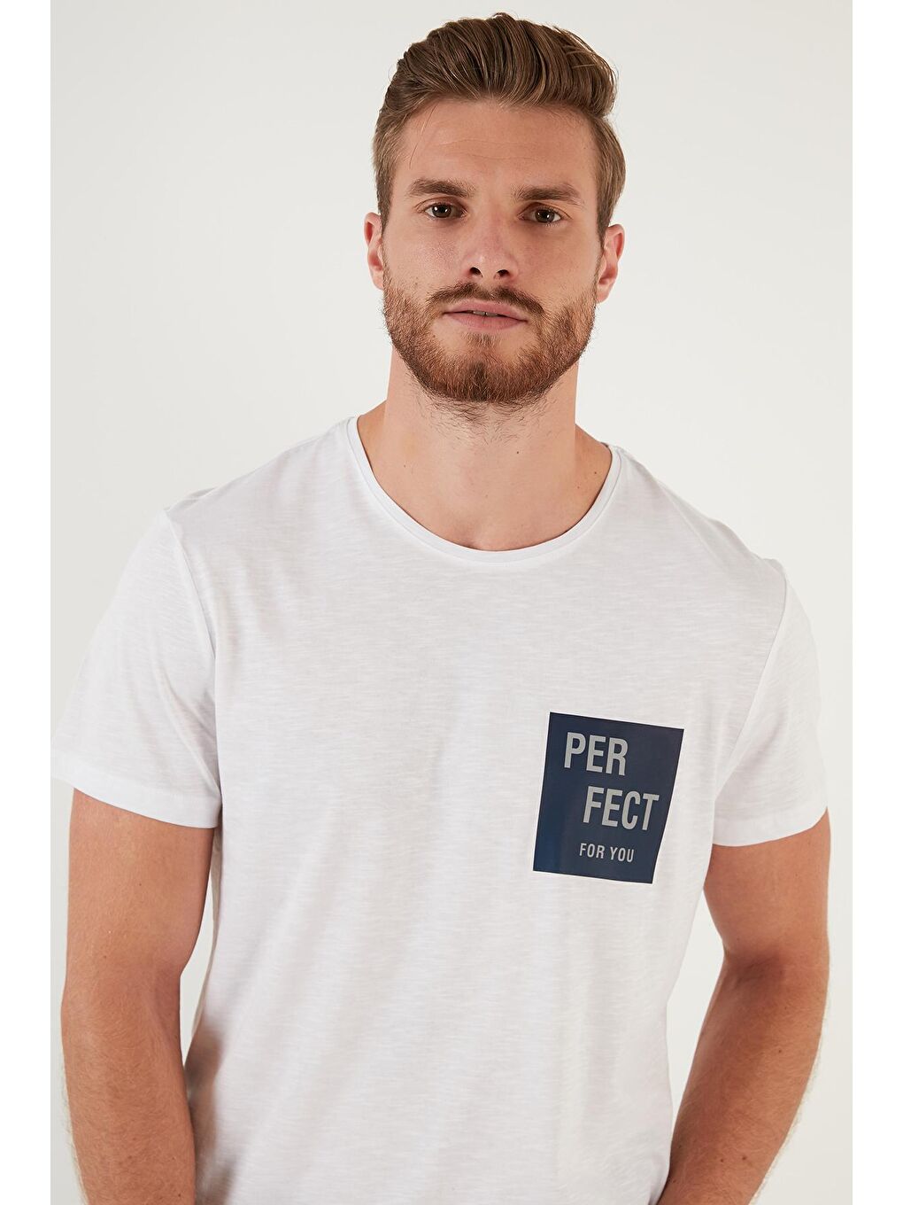 Beyaz Baskılı Bisiklet Yaka %100 Pamuk Tişört 5902349-3