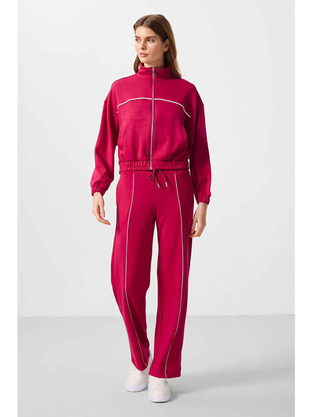 Viva Kırmızı Yumuşak Dokulu Dik Yaka Oversize Lastikli Kadın Eşofman Takım - 95349-3