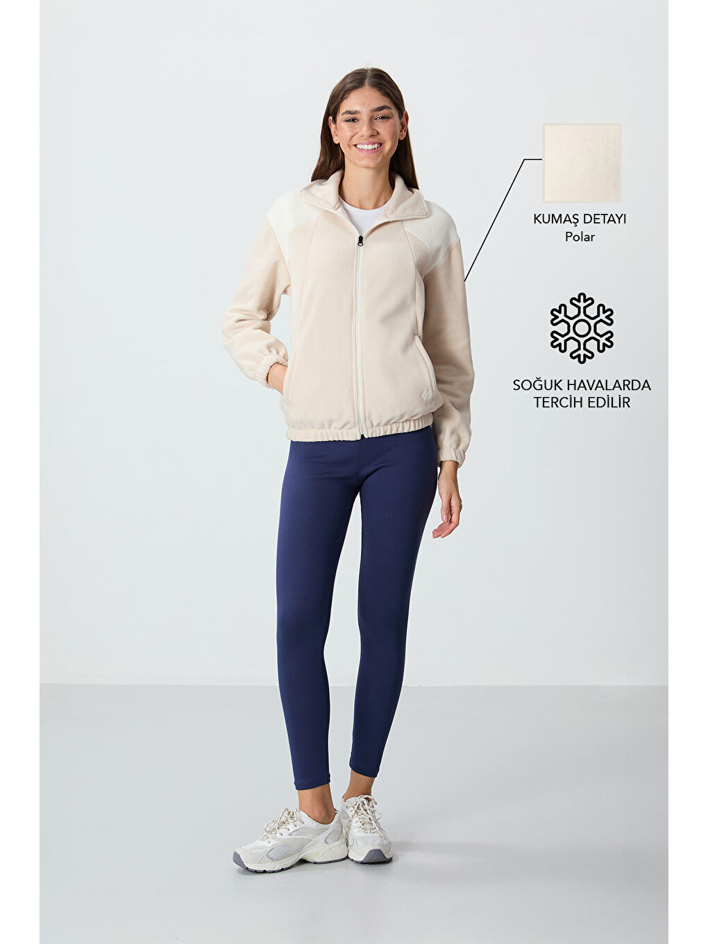 Bej Kalın Yumuşak Dokulu Dik Yaka Oversize Nakışlı Polar Kadın Sweatshirt - 97293-1