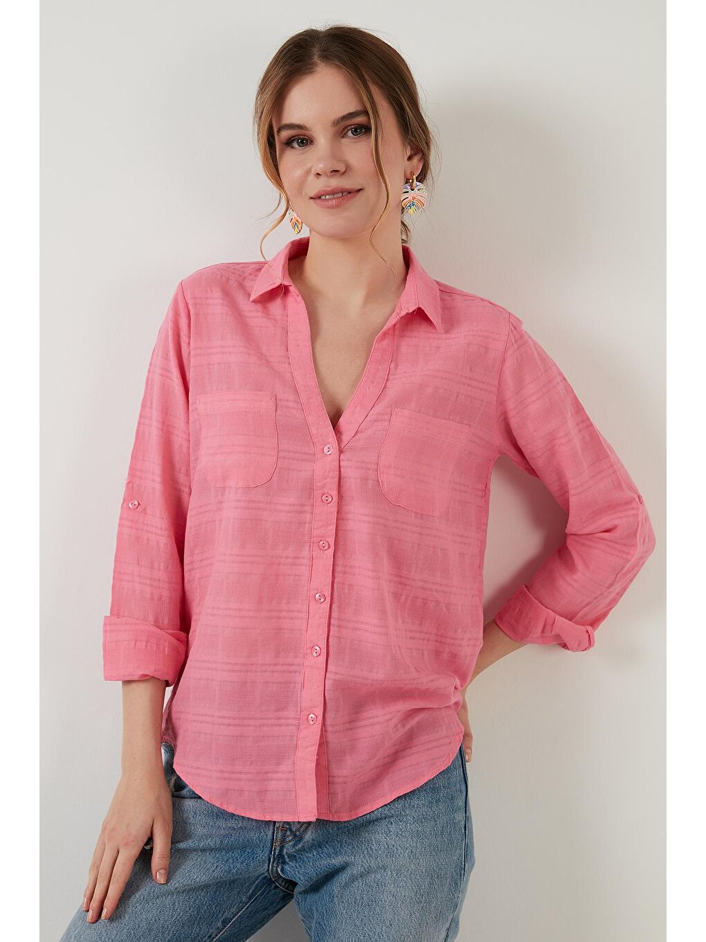Pembe Pamuklu Çift Cepli Düğmeli Regular Fit V Yaka Gömlek 51425751-3
