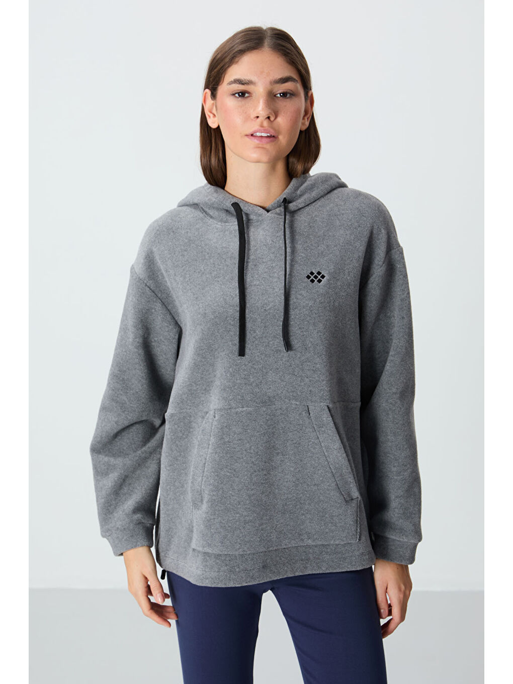 Gri Melanj Kalın Yumuşak Dokulu Hoodie Oversize Nakışlı Polar Kadın 97292-3