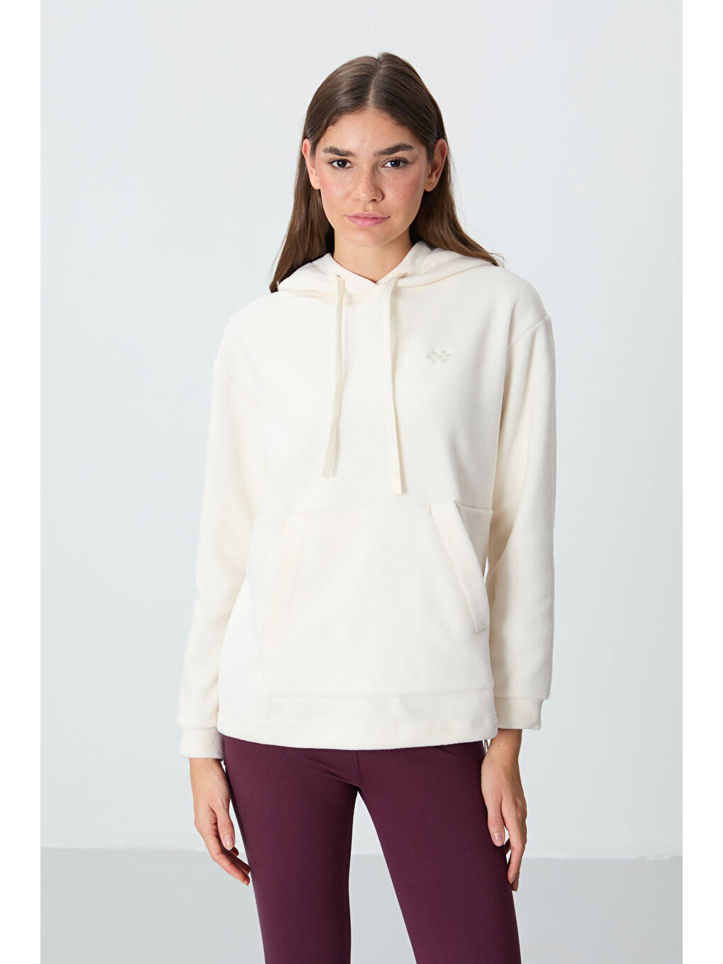 Ekru Kalın Yumuşak Dokulu Hoodie Oversize Nakışlı Polar Kadın 97292