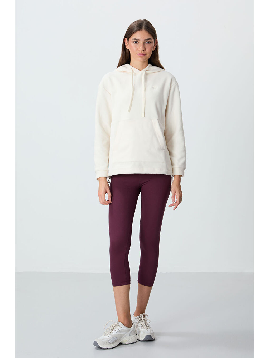 Ekru Kalın Yumuşak Dokulu Hoodie Oversize Nakışlı Polar Kadın 97292-1