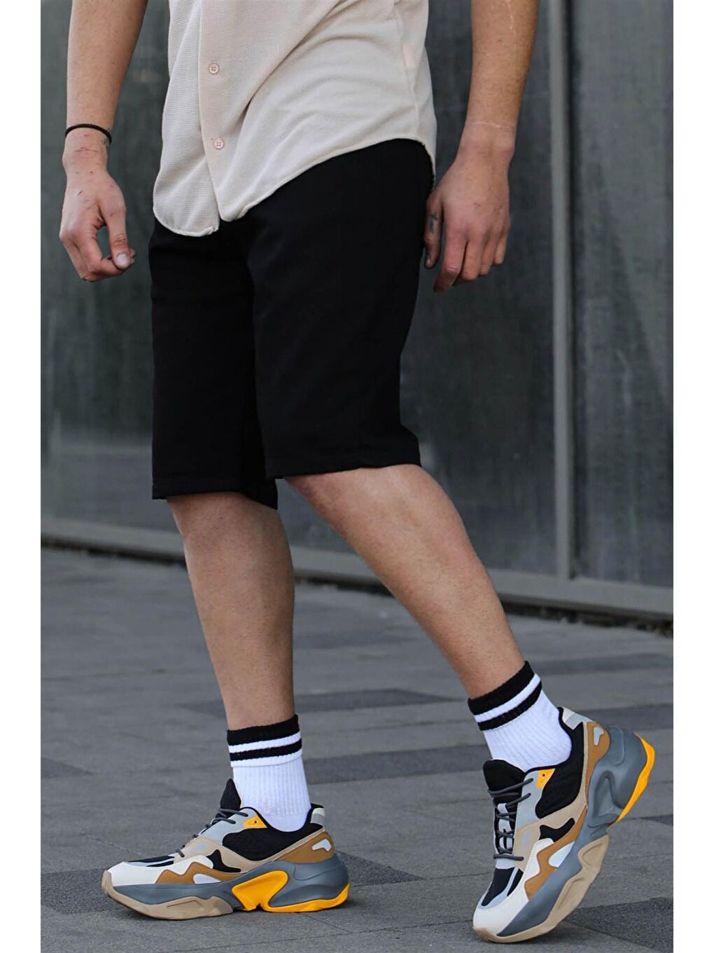 Siyah Basic Kısa Kapri Şort 6346-1