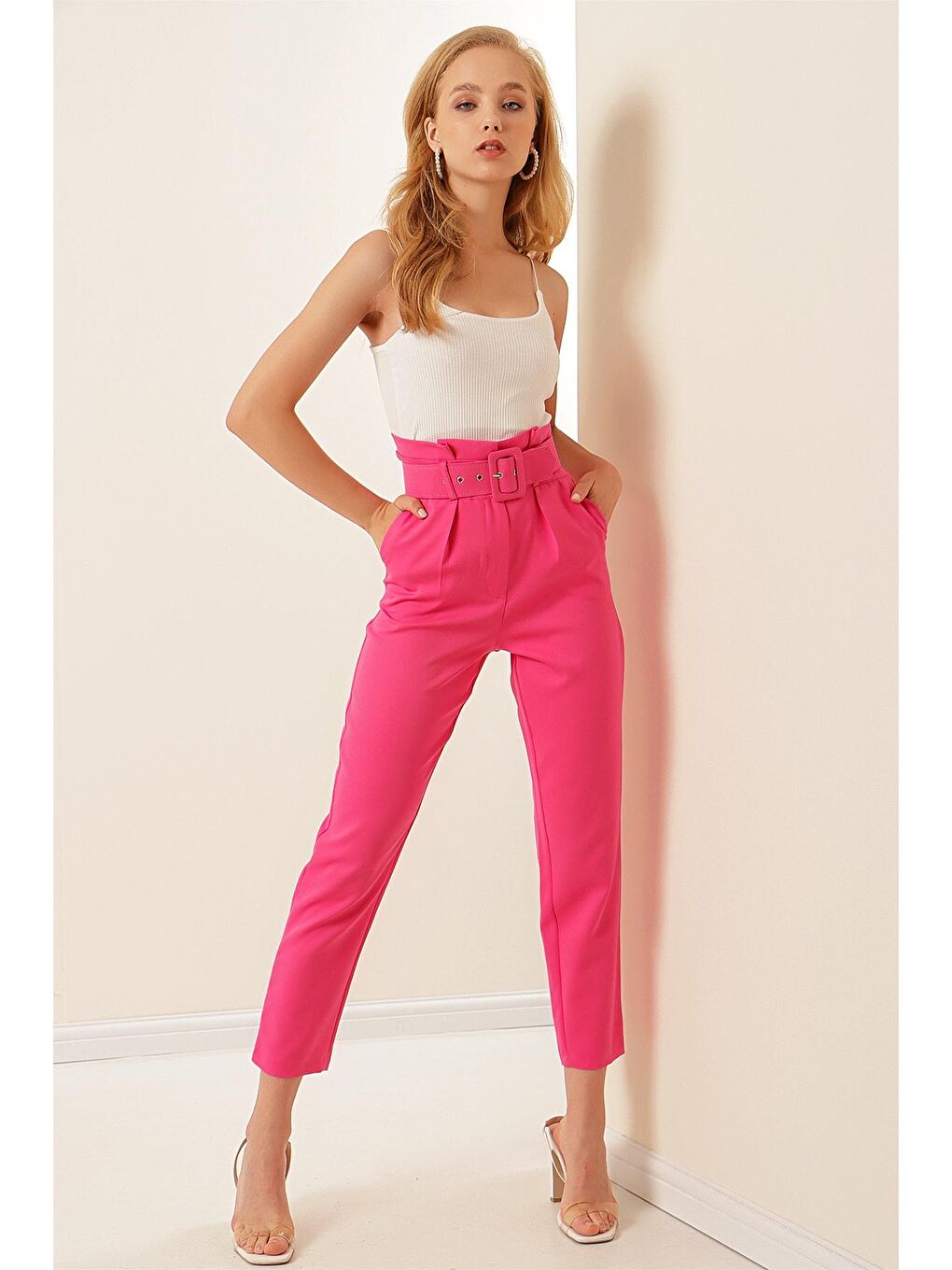 Pembe Kemerli Yüksek Bel Kumaş Pantolon-2