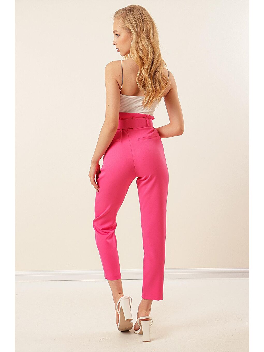 Pembe Kemerli Yüksek Bel Kumaş Pantolon-4