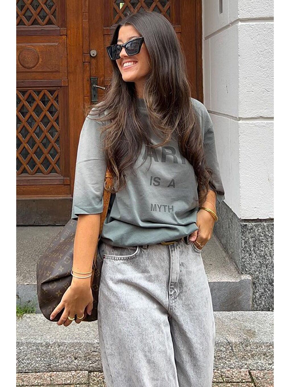 Gri Füme Paris Baskılı Kadın Tişört Mg1654-2