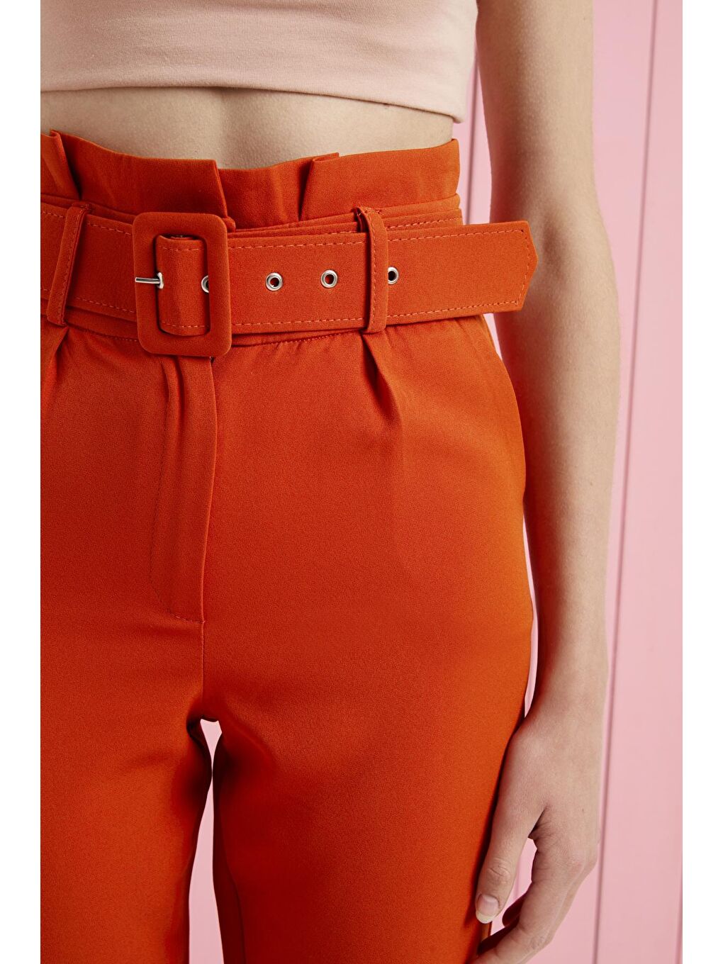 Kahverengi Taba Kemerli Yüksek Bel Kumaş Pantolon-1