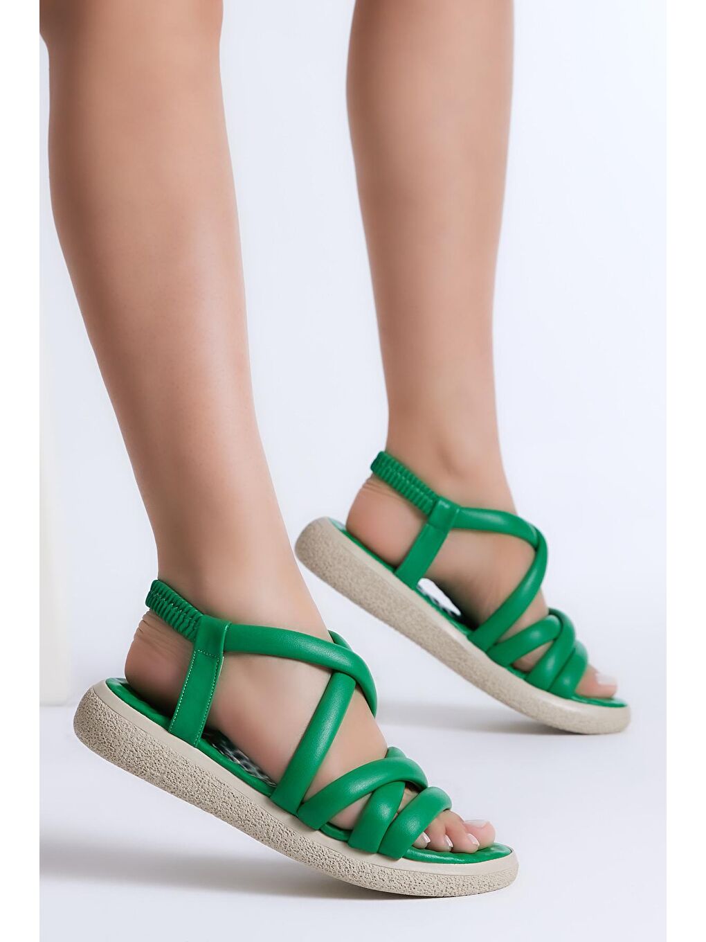 Kadın Yeşil Cilt İnce Bantlı Arkası Lastikli Sandalet-1