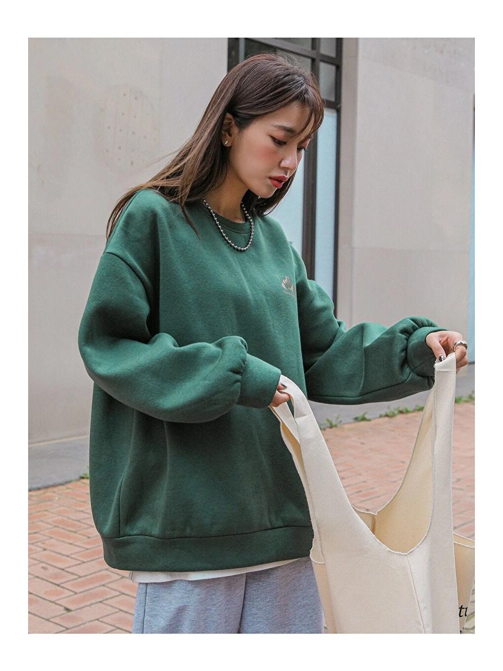 Trendseninle Kadın Yeşil Arid Mountain Baskılı Oversize Sweatshirt - 2