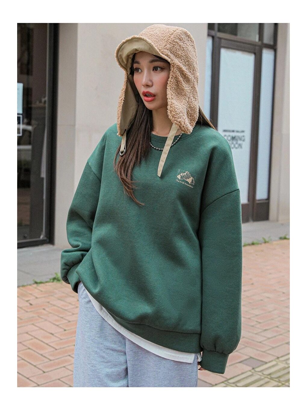 Trendseninle Kadın Yeşil Arid Mountain Baskılı Oversize Sweatshirt - 3