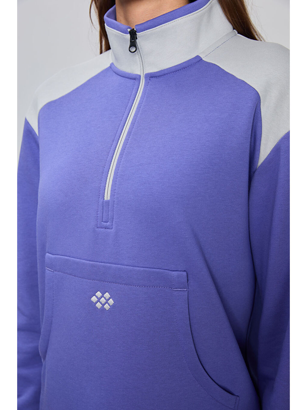 Mor Eflatun-Taş Kompakt Pamuklu Kalın Pürüzsüz Dokulu Dik Yaka Oversize Fit Kadın Eşofman Takım - 95342-3