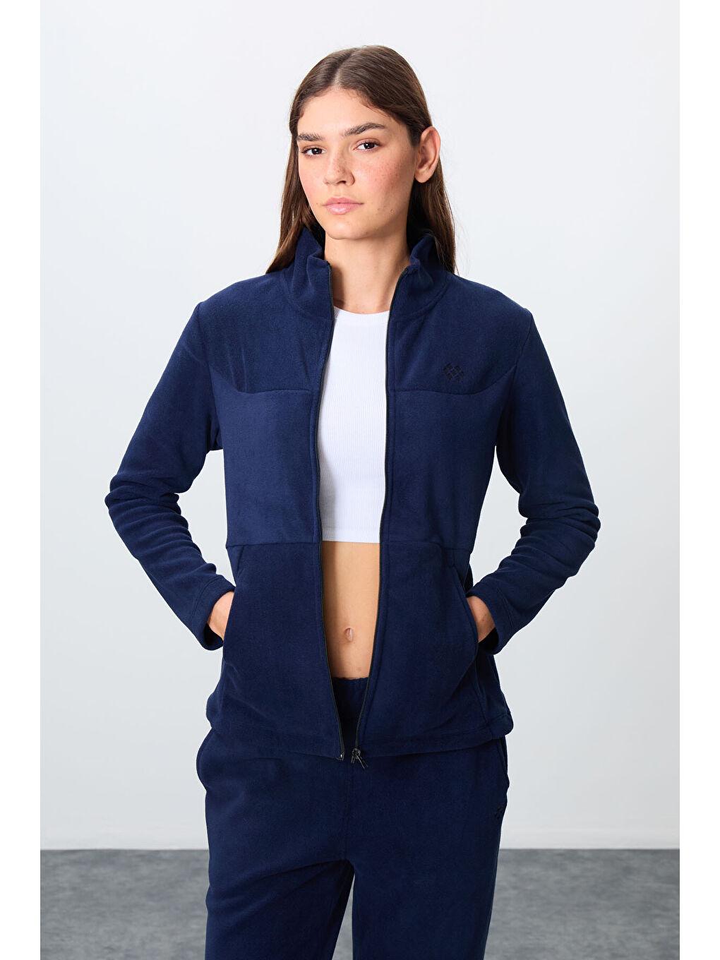 Lacivert Kalın Yumuşak Dokulu Dik Yaka Oversize Nakışlı Polar Kadın Eşofman Takım -95339-1