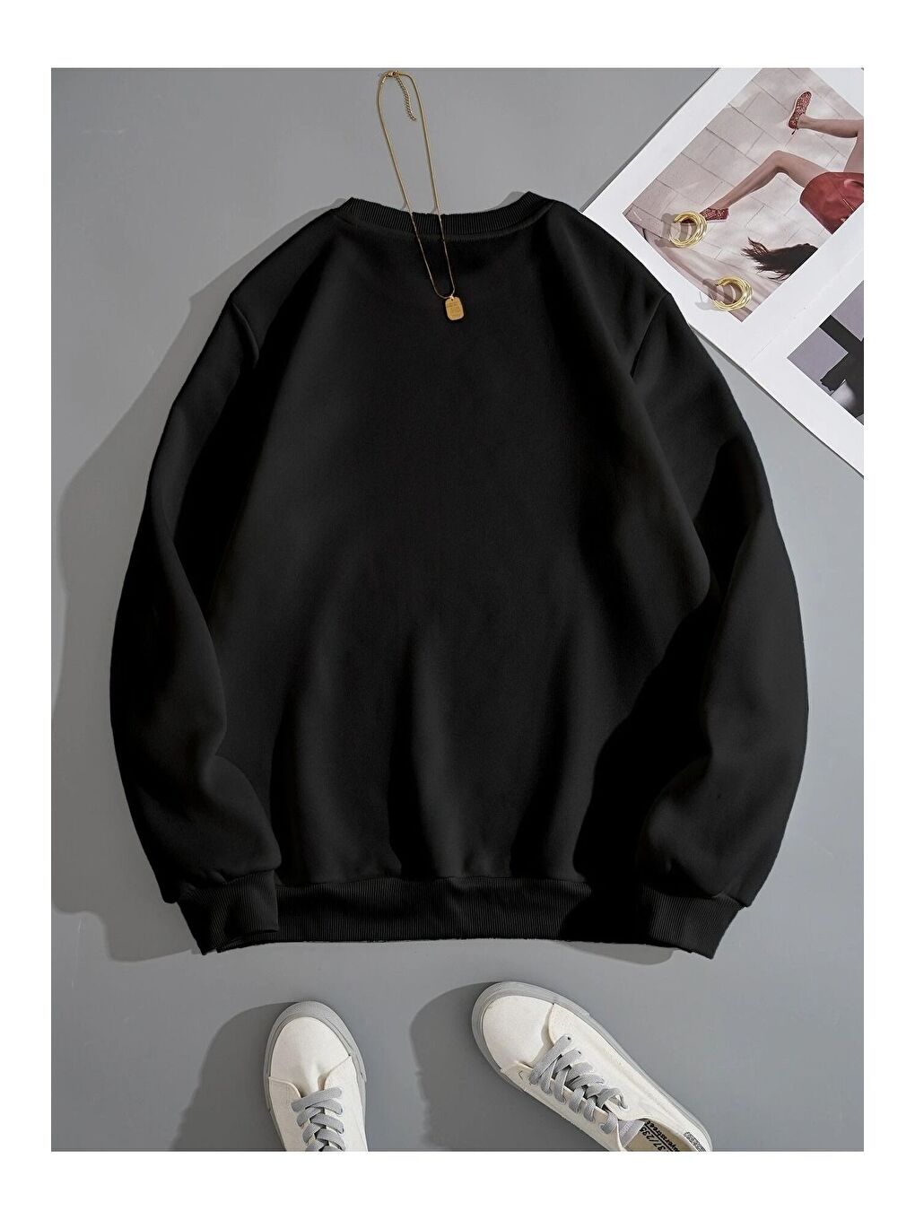 Kadın Siyah Çizgili Kalp Baskılı Oversize Sweatshirt-1