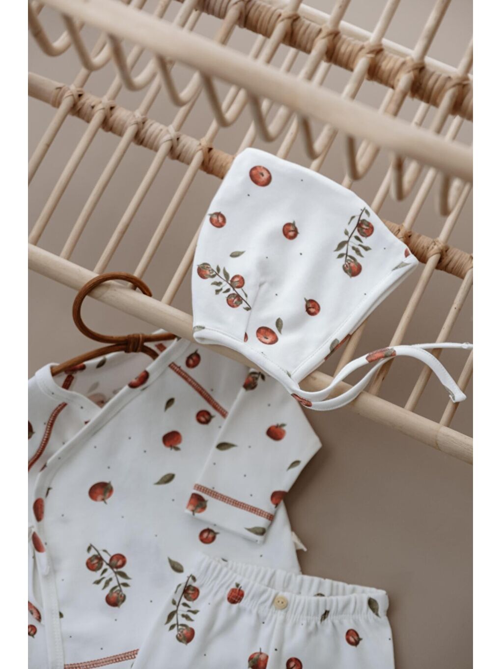 Beyaz Elma Baskılı Pure Hug Serisi Kruvaze 3'lü Takım-2