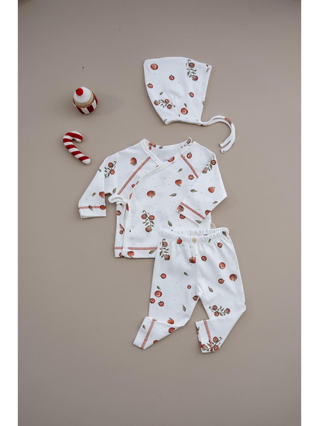 Beyaz Elma Baskılı Pure Hug Serisi Kruvaze 3'lü Takım-3