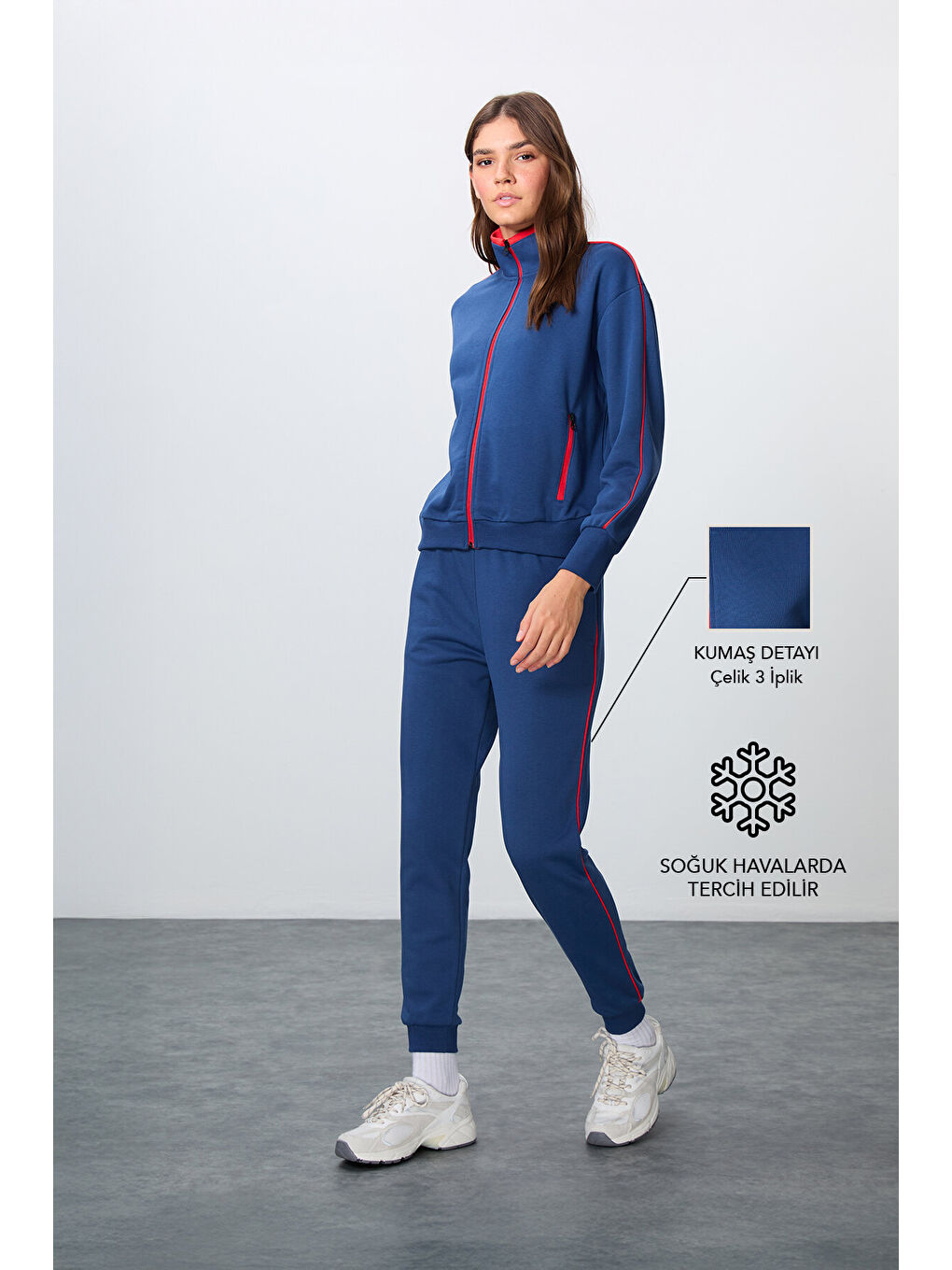 Mavi Parlament Kompakt Pamuklu Kalın Pürüzsüz Dokulu Dik Yaka Oversize Fit Kadın Eşofman Takım - 95340