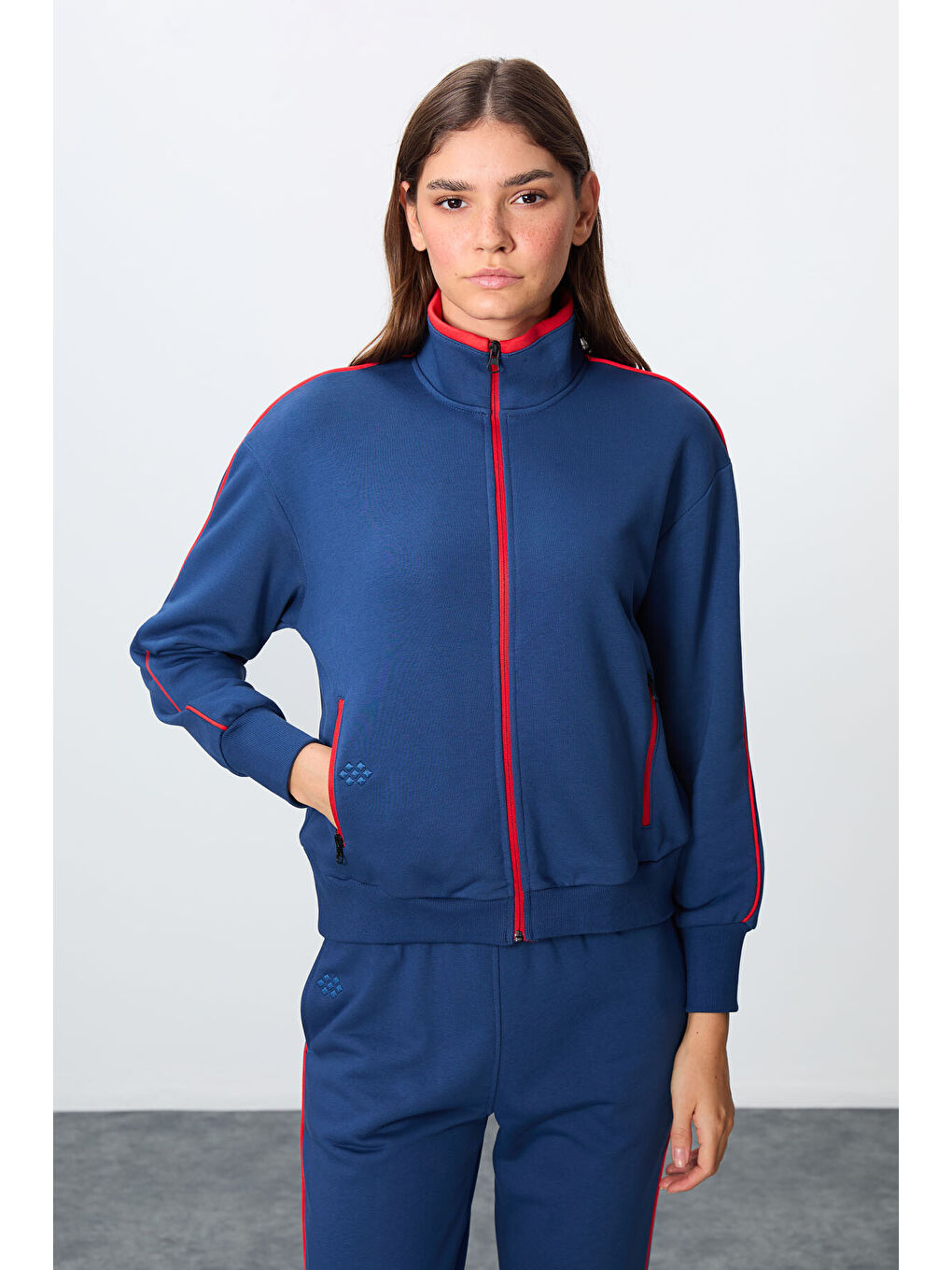 Mavi Parlament Kompakt Pamuklu Kalın Pürüzsüz Dokulu Dik Yaka Oversize Fit Kadın Eşofman Takım - 95340-2