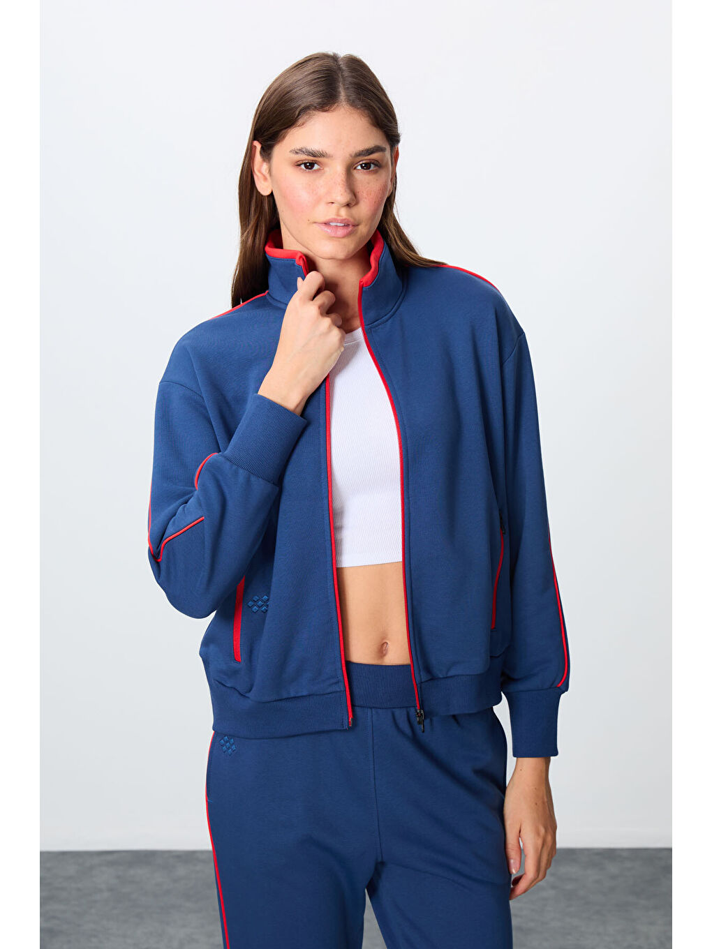 Mavi Parlament Kompakt Pamuklu Kalın Pürüzsüz Dokulu Dik Yaka Oversize Fit Kadın Eşofman Takım - 95340-4